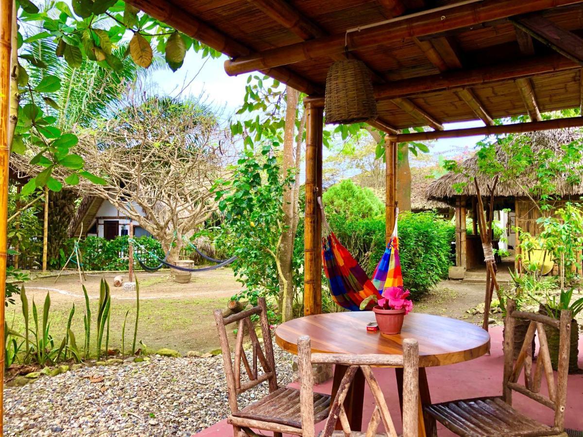 Hostal Los Orishas Ayampe Exterior foto